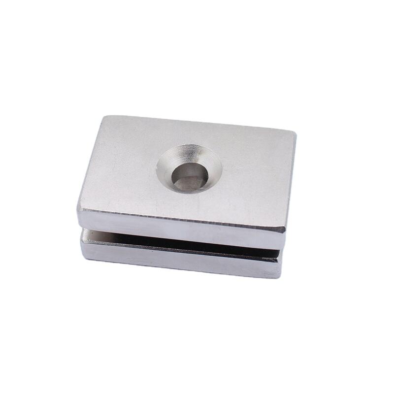 N52 Rare Earth Rectangular Neodymium Magnet with Countersunk Hole factory