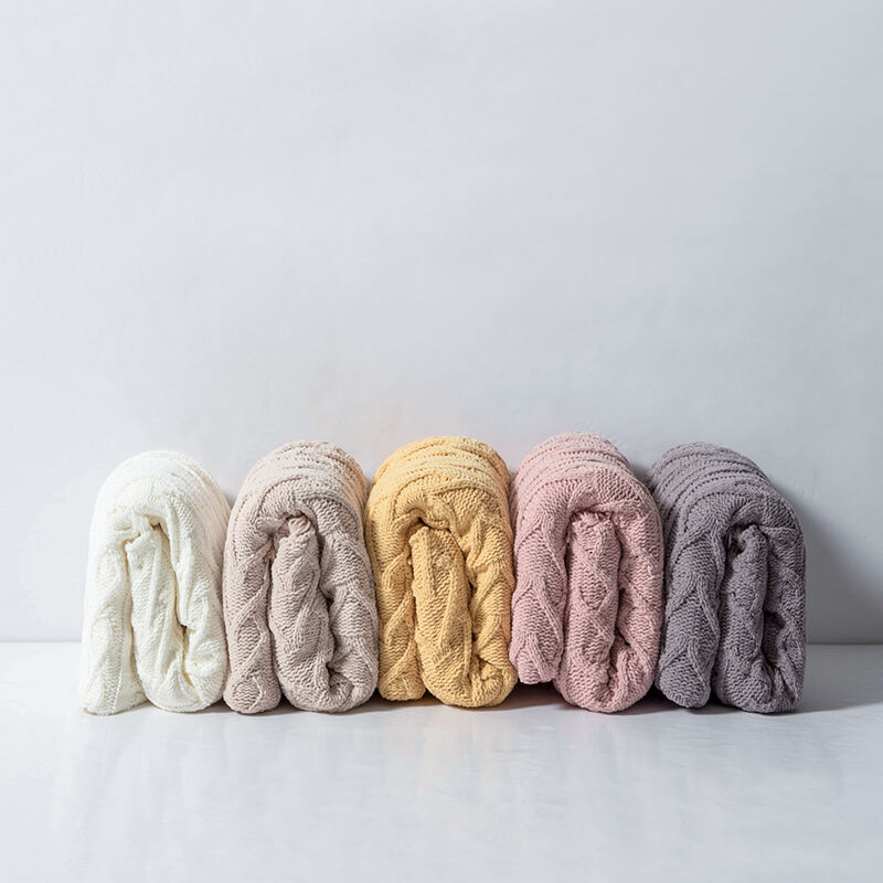 Msd Super Soft Warm Knitted  Crochet Chenille Chunky Knit Baby Throw Blankets for Sofa details