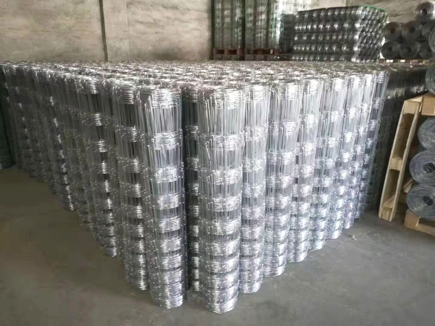 Hot Dip Galvanized Woven Field Deer Fence With Factory Price supplier