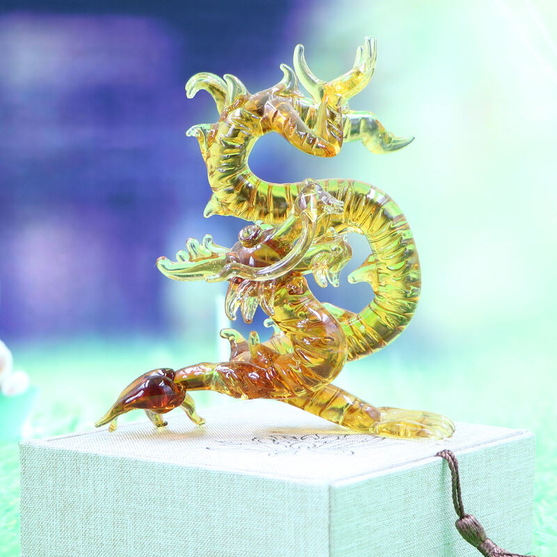 Handmade Chinese lampwork glass dragon figurine supplier