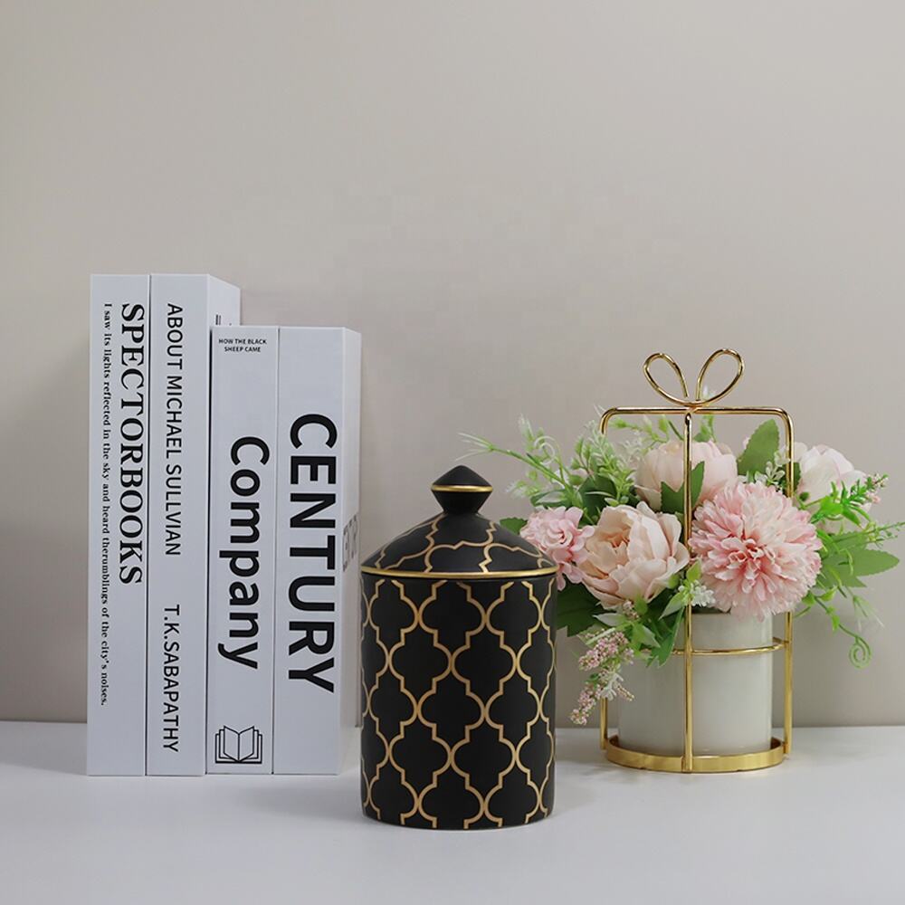 Custom Nordic Cylinder Luxury Decorative Matte Color Empty Ceramic Candle Vessel Jars With Lid details