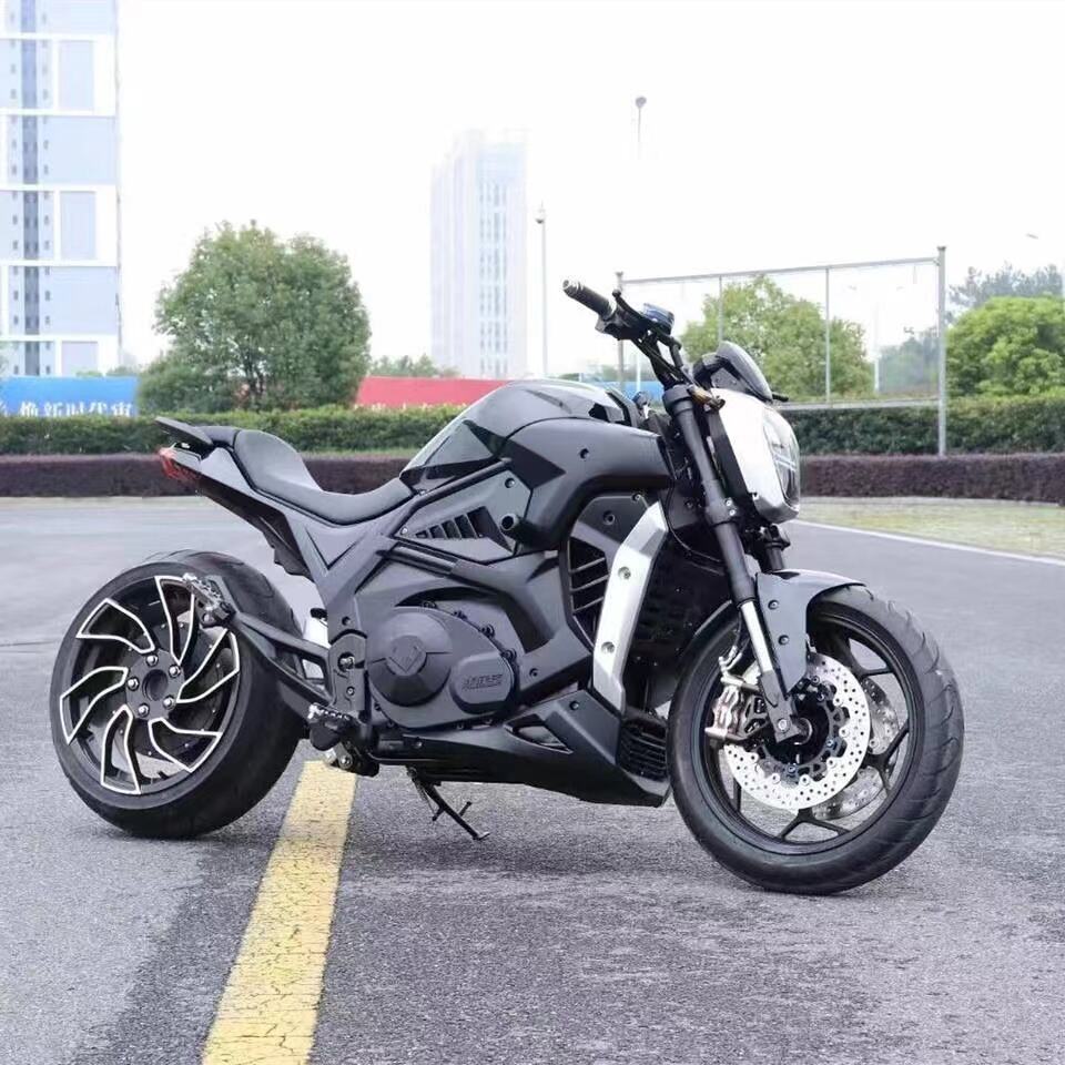 2024 High-Speed Electric Motorcycle 8000W High Power Pilot 72V150Ah Large Capacity Long Life Battery 140 Yards Range Sports manufacture