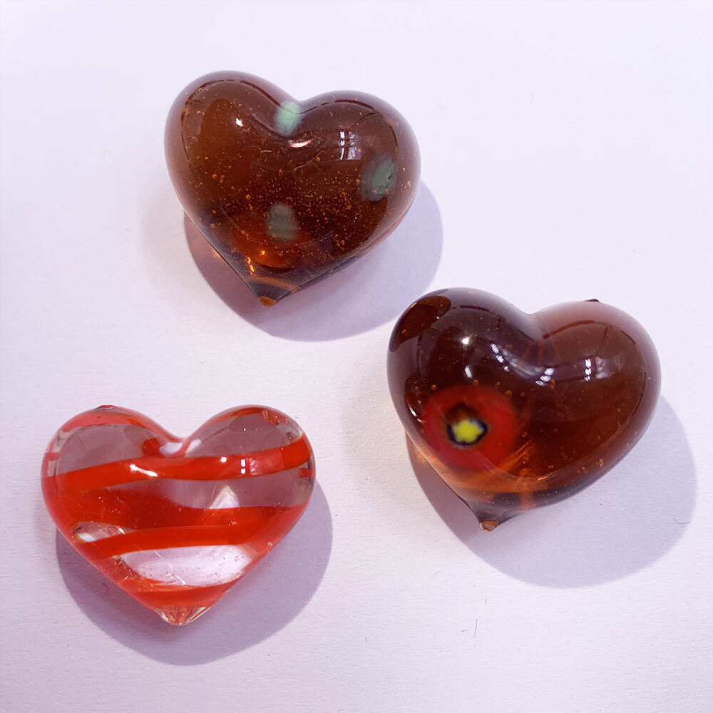 Best Selling Valentines Mix Irregular glass heart DIY glass Pendants for Necklace Pendant supplier