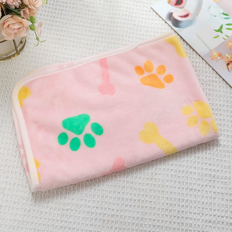 Premium Soft Dog Blanket Washable Puppy Dog Cat Throw Blankets for Dogs supplier