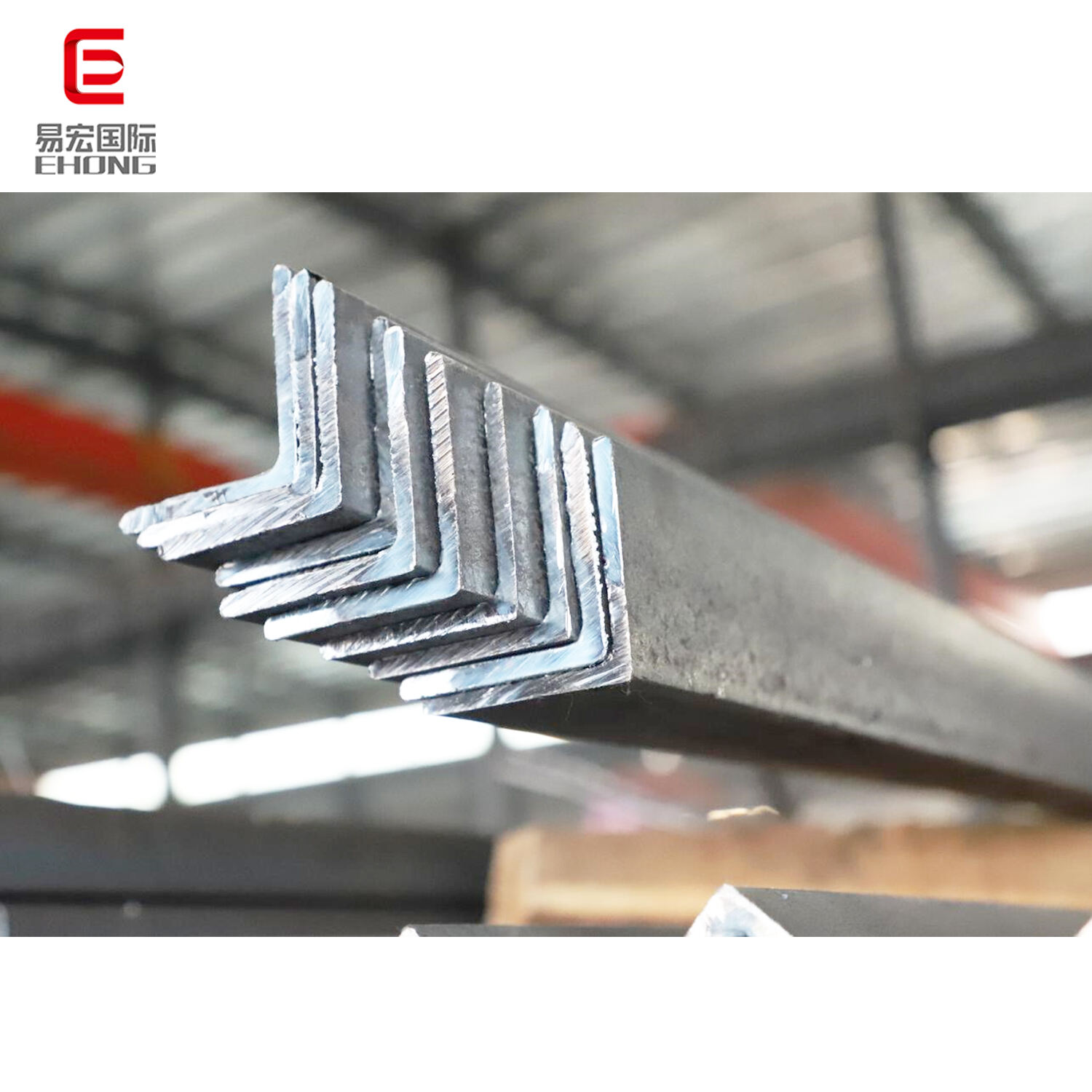 Hot Rolled Carbon Mild Q235 Ss400 Steel Angle China Equal And Unequal Angel Bar Angle Steel Iron Angle factory