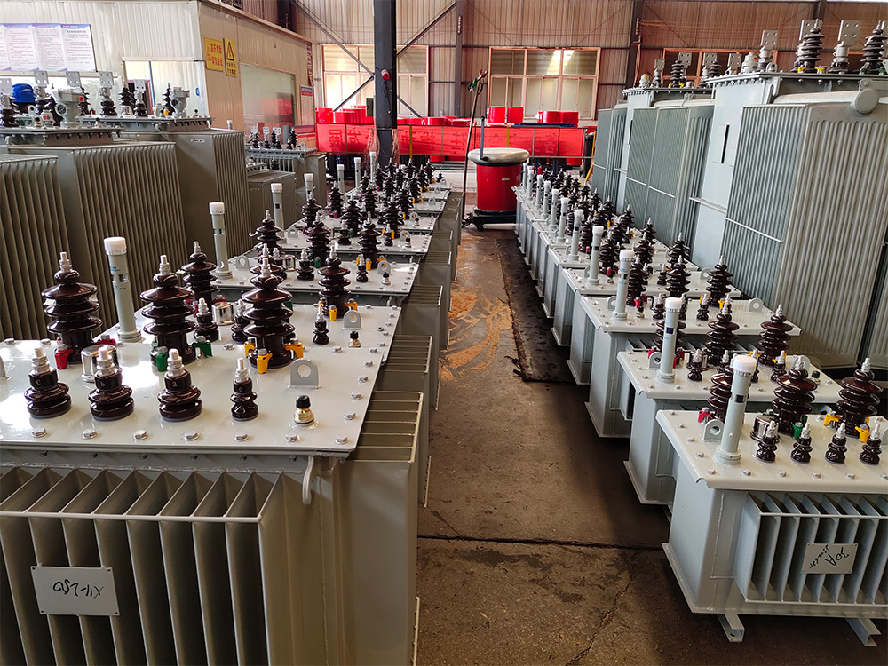 Competitive Price  three Phase 350 Kva 630kva 1000kva Oil Type Transformer factory