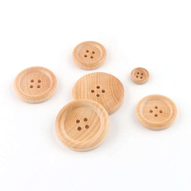 Custom logo fancy 4 holes round natural wood shirt buttons