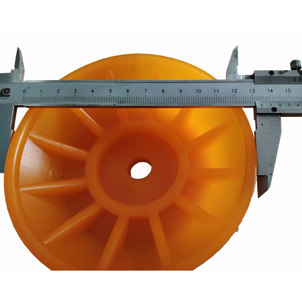 Custom accessories for marine trailers, bone/deep beak shaped silicone rollers, marine trailers details