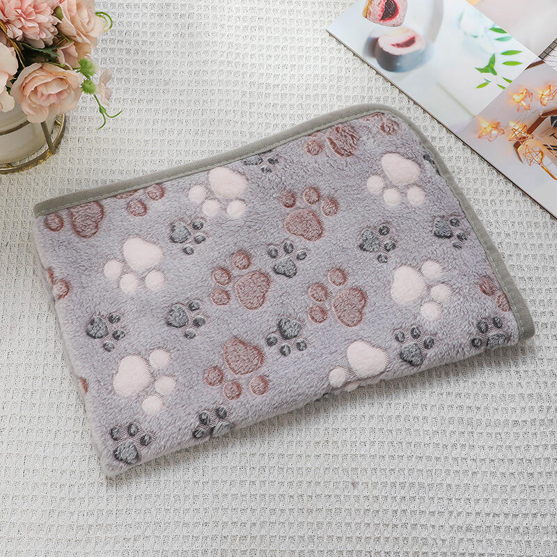 Premium Soft Dog Blanket Washable Puppy Dog Cat Throw Blankets for Dogs supplier