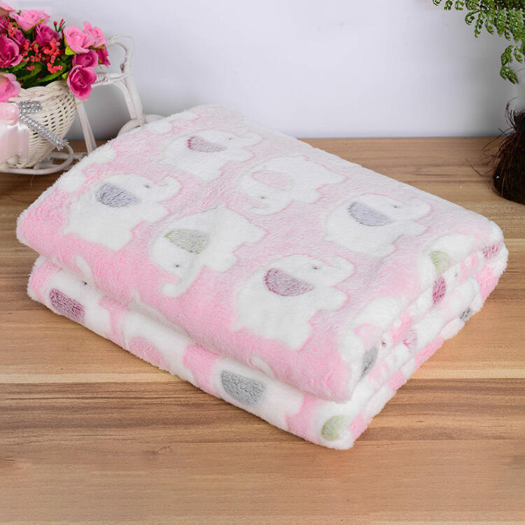 Super Soft Pet Blanket Winter Warm Cat Dog Blanket Puppy Bed Mat Covers Comfortable Doggy Cushion Sleeping Blanket Pet Supplies supplier