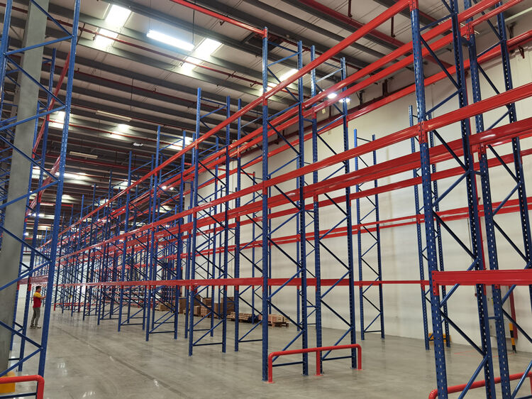 Factory Warehouse Storage Heavy Duty Selective Steel Pallet Racking System Selective Industrial Storage Racking manufacture