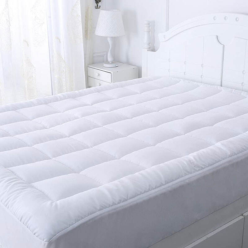 Custom King / Queen / Full Size Thick Pillow Top Bed Mattress Topper white bed polyester mattress pad