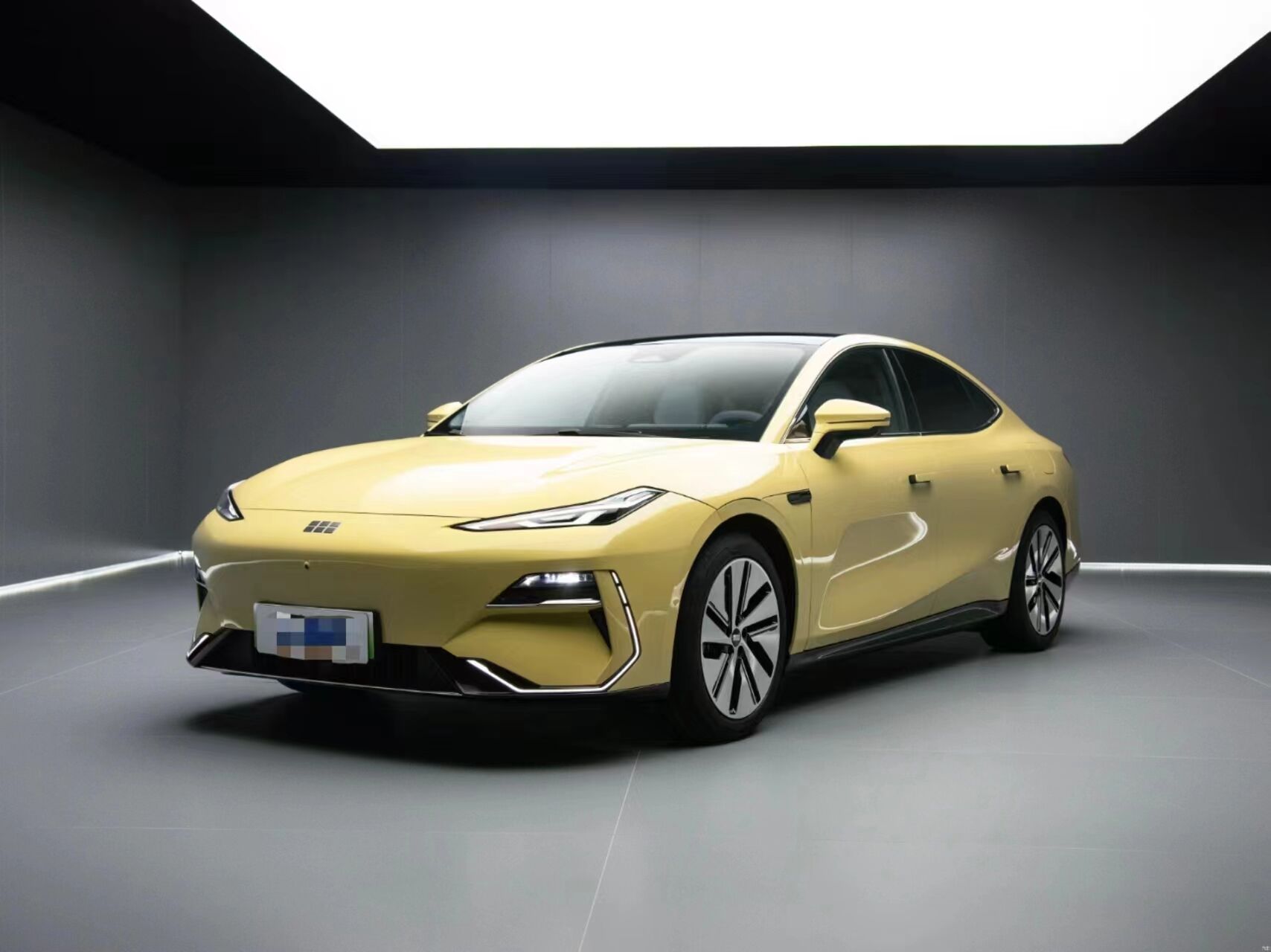 Geely Galaxy E8 2024 Ev 665km Electric Car New Energy Vehicle Electrico Sedan Automotive for intelligent luxury car factory