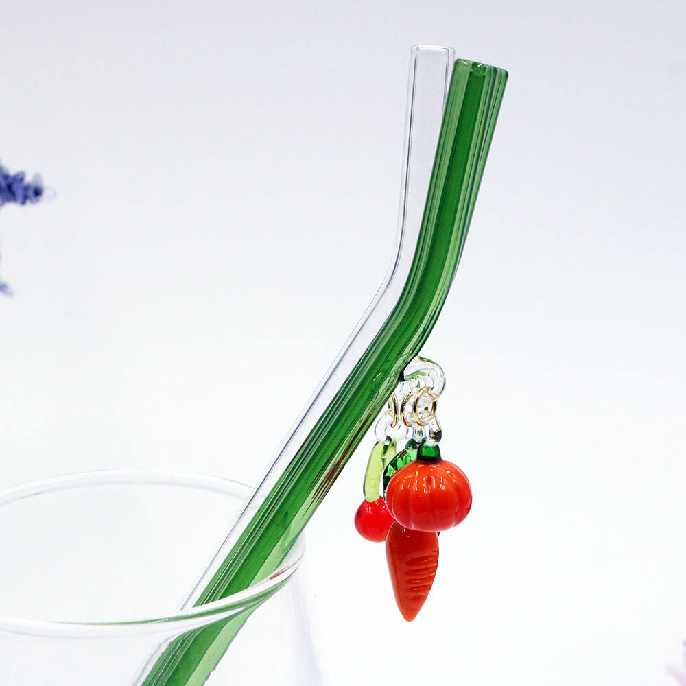 New Arrival Customize Eco Friendly Reusable Borosilicate Clear Bent Glass Drinking Straw With pendants details