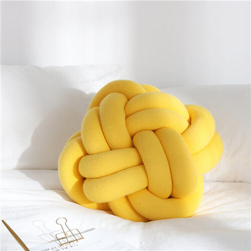 Al Hot Selling Sofa Cushion Polyester Knitted Throw Handmade Knot Pillows for Home Decoration Custom Oeko-tex manufacture