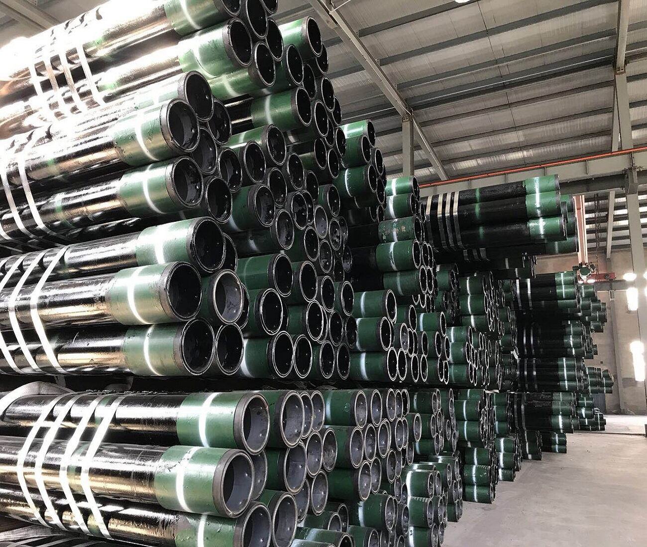 Low Price Api 5CT Inch Casing Pipe Tubing Pipe for Oil Drilling in the Oilfield Well manufacture