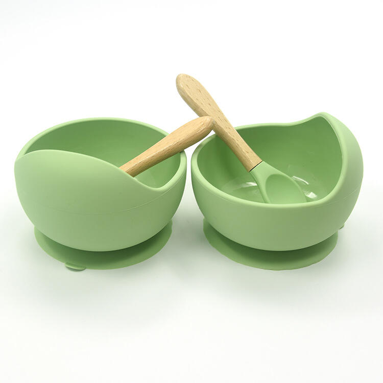 Silicone Stay Put Suction Bowl for Toddlers Baby Non-Slip Feeding Bowl Training Plate Sucker Bowl Set with Spoon manufacture