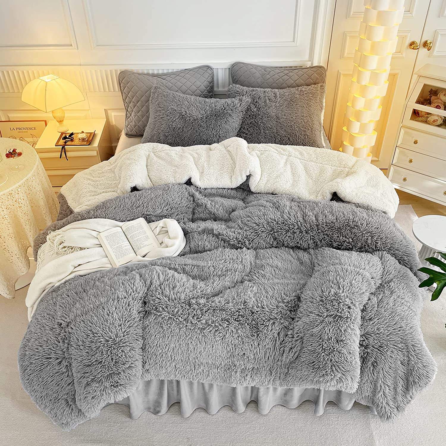 High quality Ultra-soft Duvet Cover winter sheets bedding set 100% microfiber velvet fuzzy comforter factory