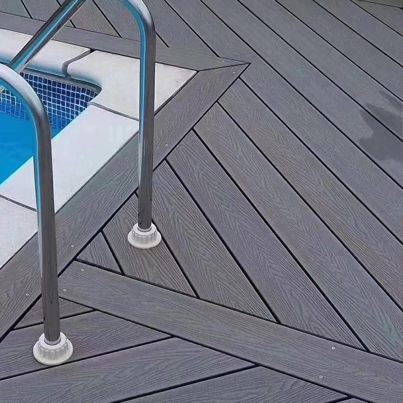  PVC Decking