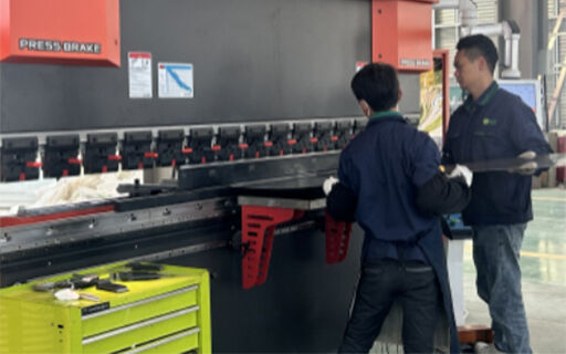 CNC BENDING MACHINE 