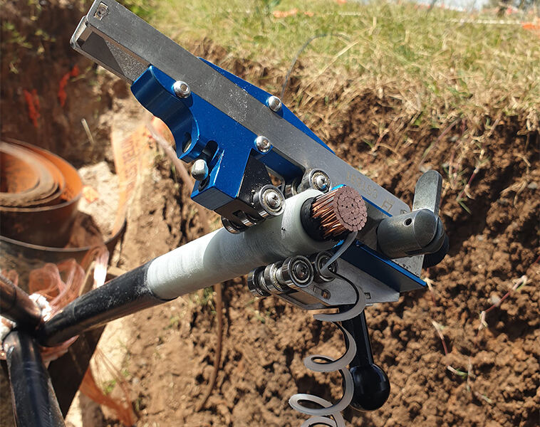 MAIN INSULATION STRIPPER