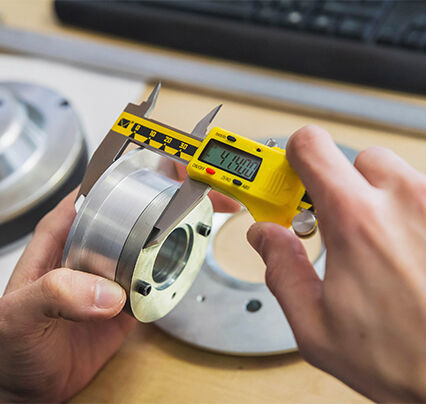 Electronic caliper measurement