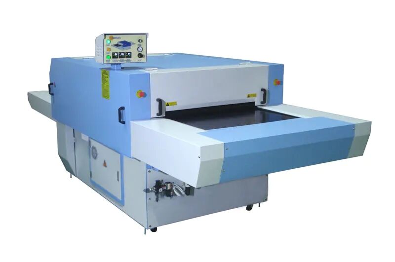 Continuous fusing press machine