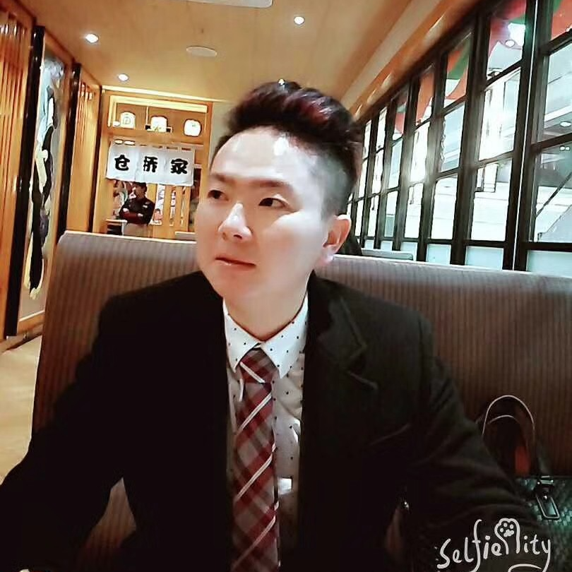 Sam Jiang – Stiúrthóir Rialú Cailíochta