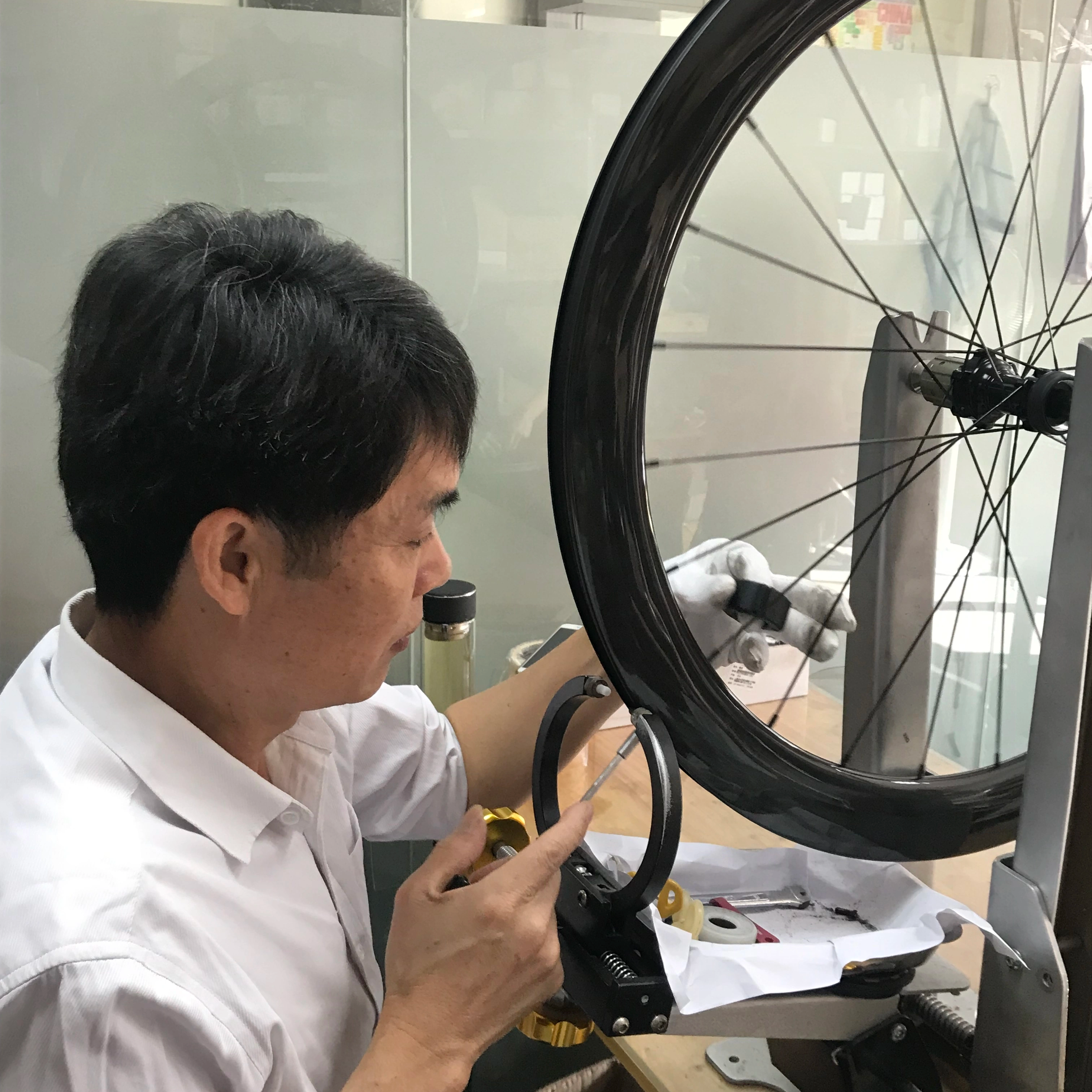 100% Handbuild Wheelsets