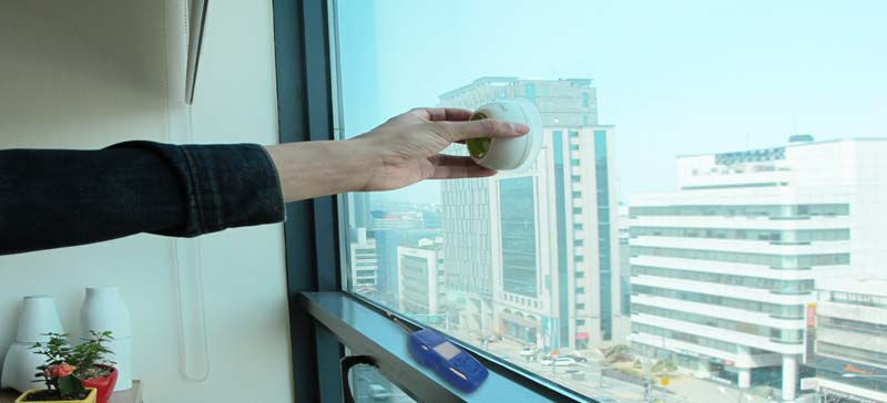 Air quality system monitoring