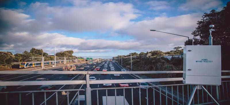 Air quality system monitoring