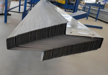 Z-shaped steel